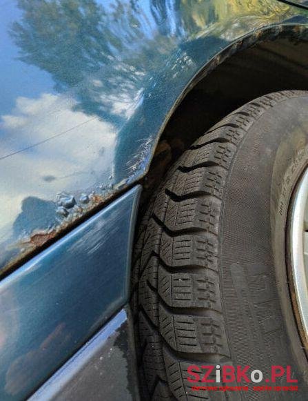 1995' Toyota Carina photo #2