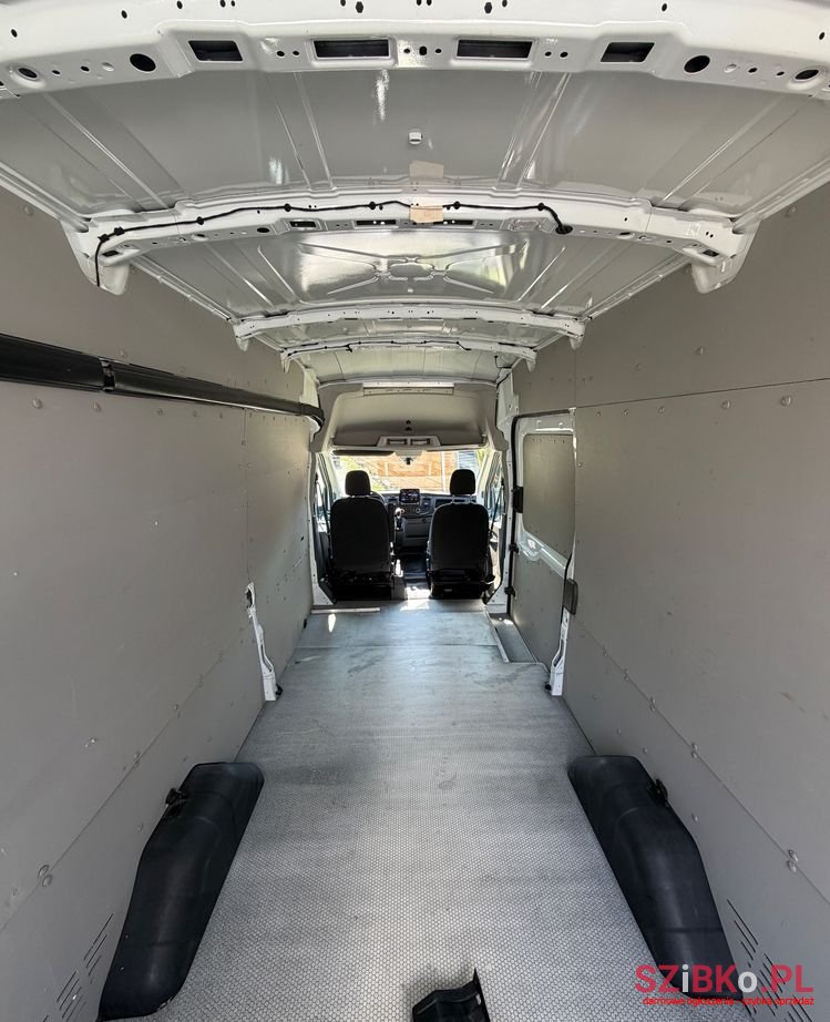 2021' Ford Transit Kombi L3H3 Limited photo #5