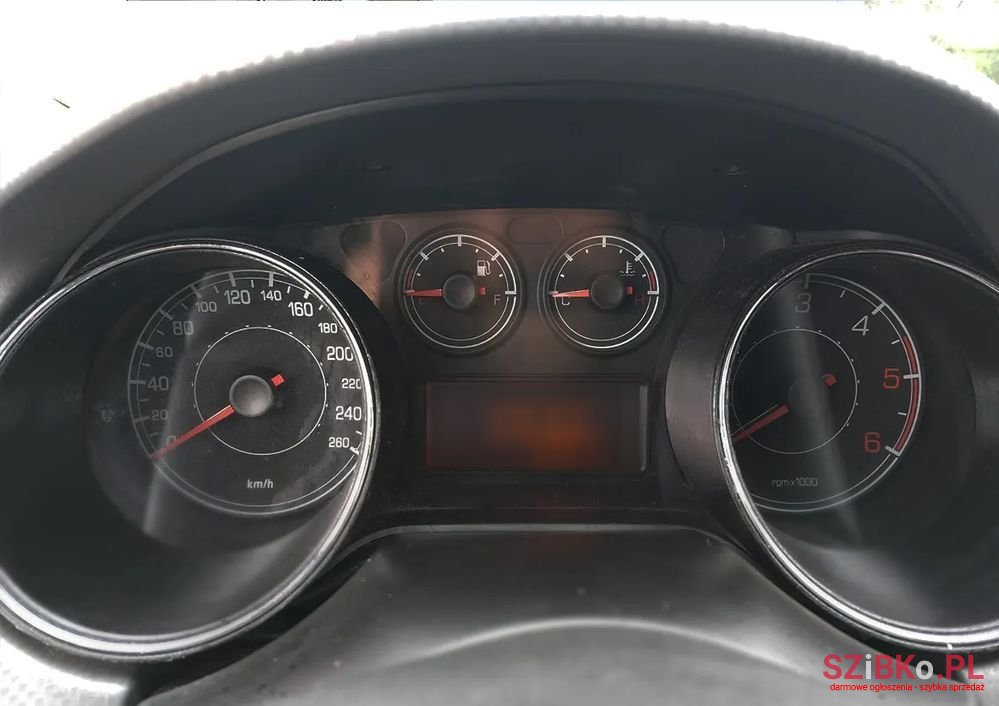 2011' Fiat Bravo 1.6 Multijet 16V Active photo #5