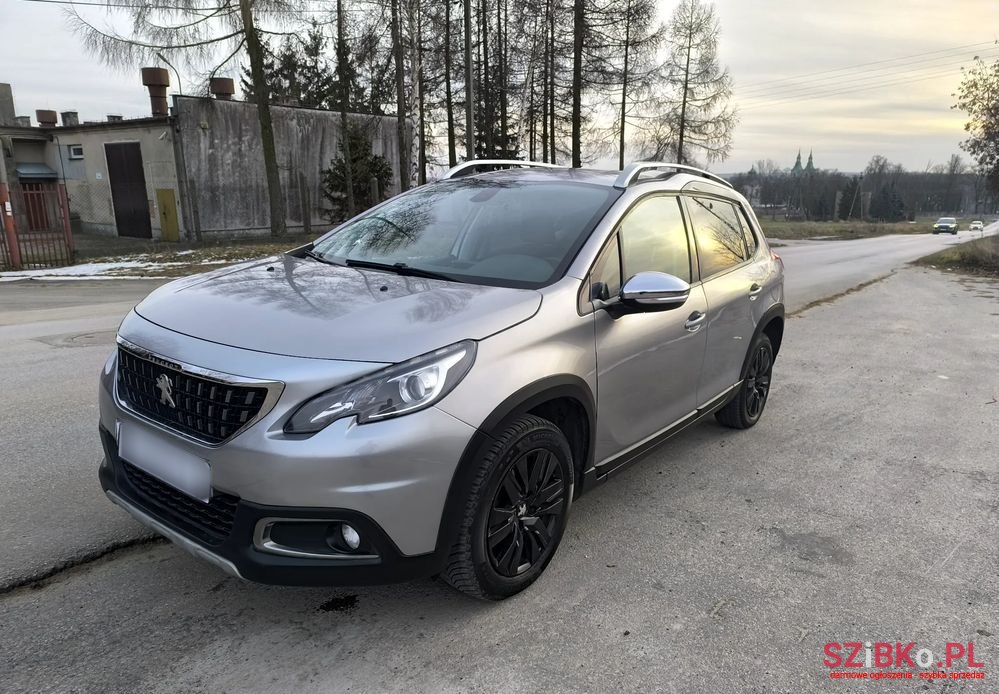 2018' Peugeot 2008 photo #2