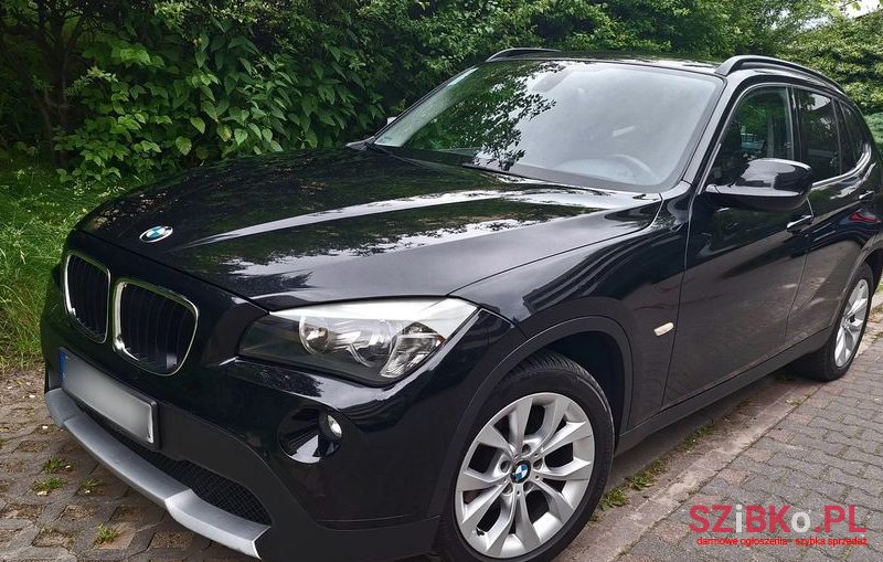 2011' BMW X1 Xdrive18D photo #3
