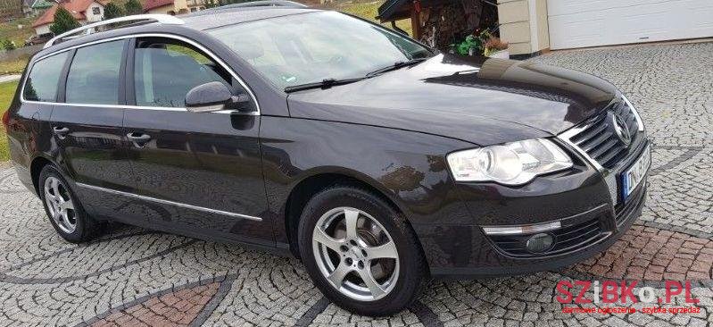 2007' Volkswagen Passat photo #1