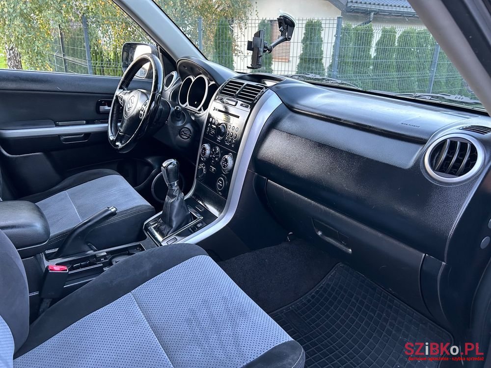 2007' Suzuki Grand Vitara 2.0 Comfort + photo #5