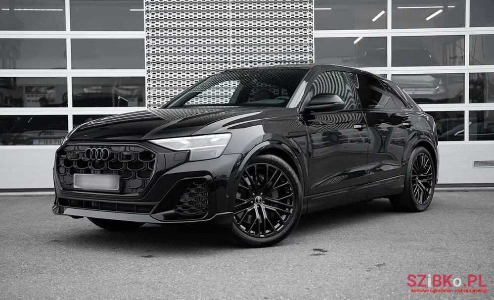 2024' Audi Q8 photo #1