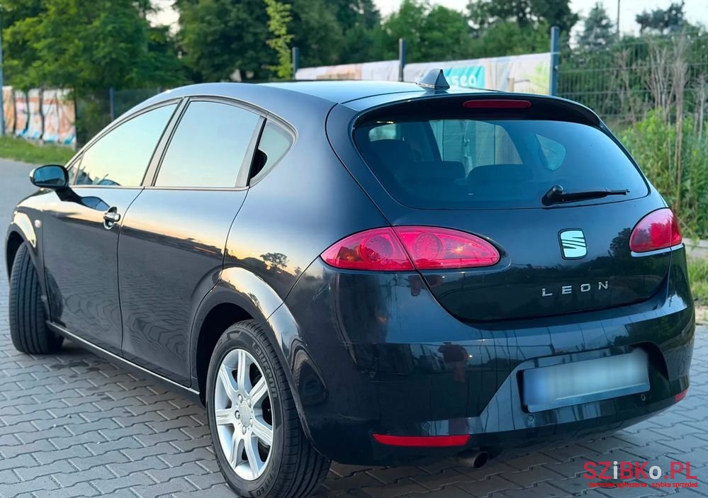 2006' SEAT Leon photo #5