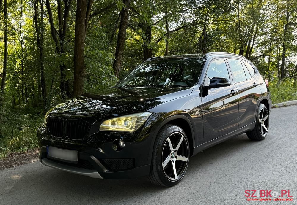 2013' BMW X1 Xdrive18D photo #2