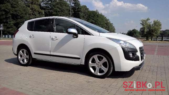 2012' Peugeot 3008 photo #2
