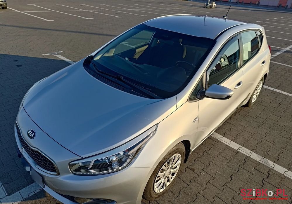 2015' Kia Ceed 1.6 Crdi M photo #1