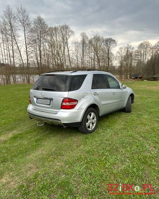 2007' Mercedes-Benz Ml photo #5