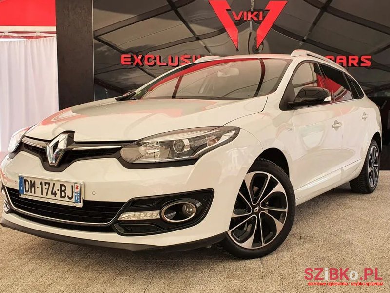 2014' Renault Megane photo #2