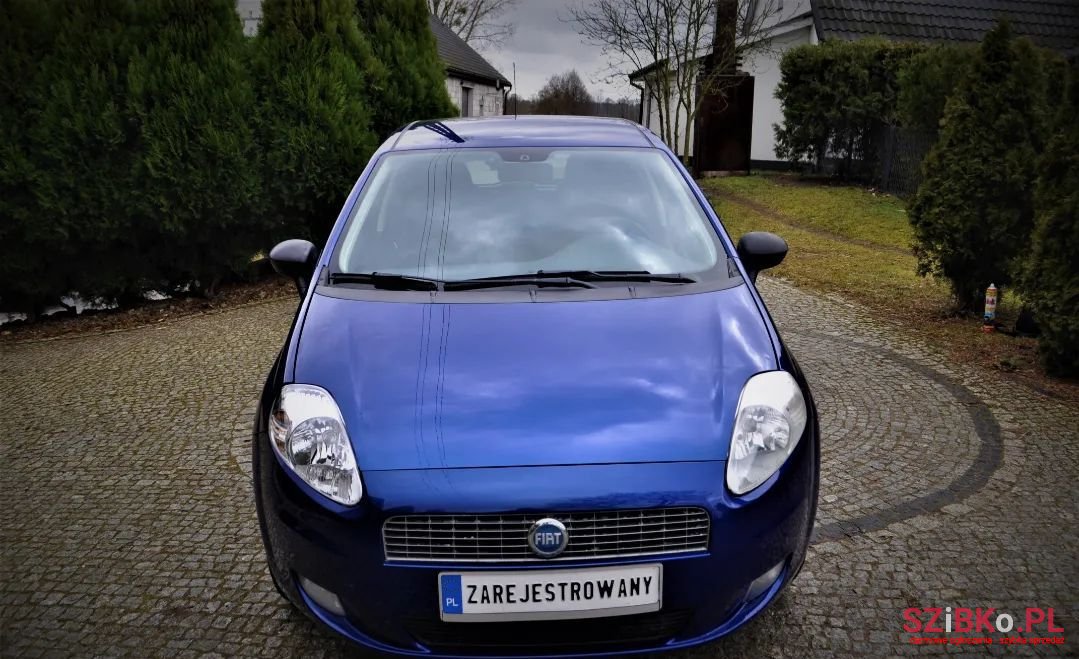 2008' Fiat Grande Punto photo #1
