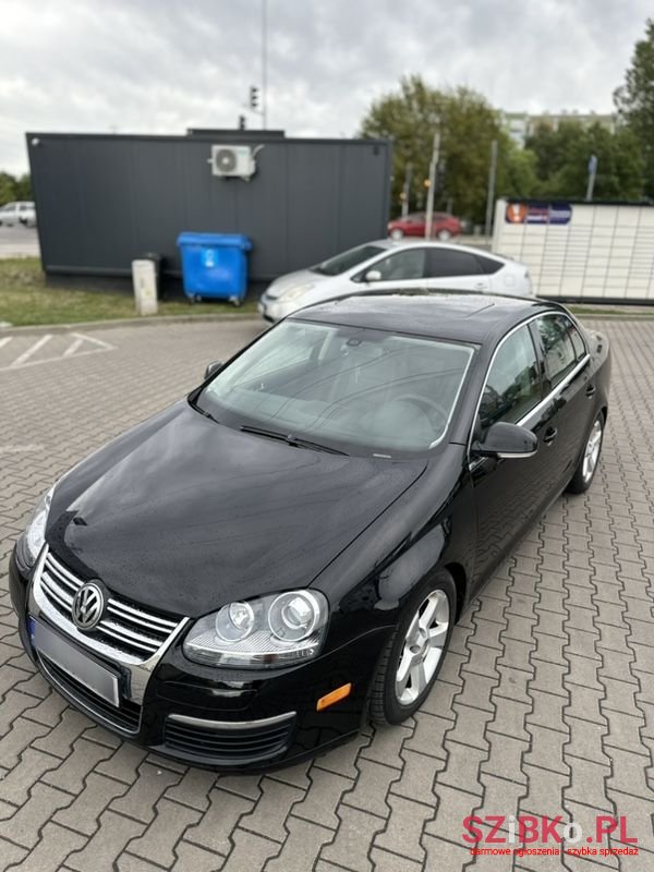 2005' Volkswagen Jetta photo #5