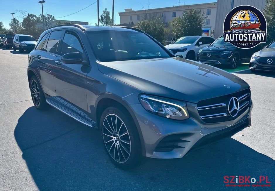 2019' Mercedes-Benz GLC photo #1