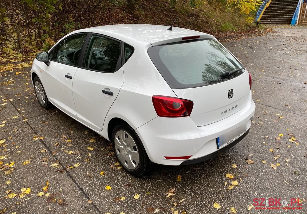 2013' SEAT Ibiza photo #3