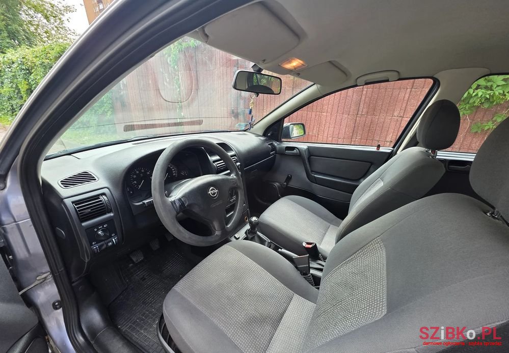 2009' Opel Astra 1.4 Essentia photo #6