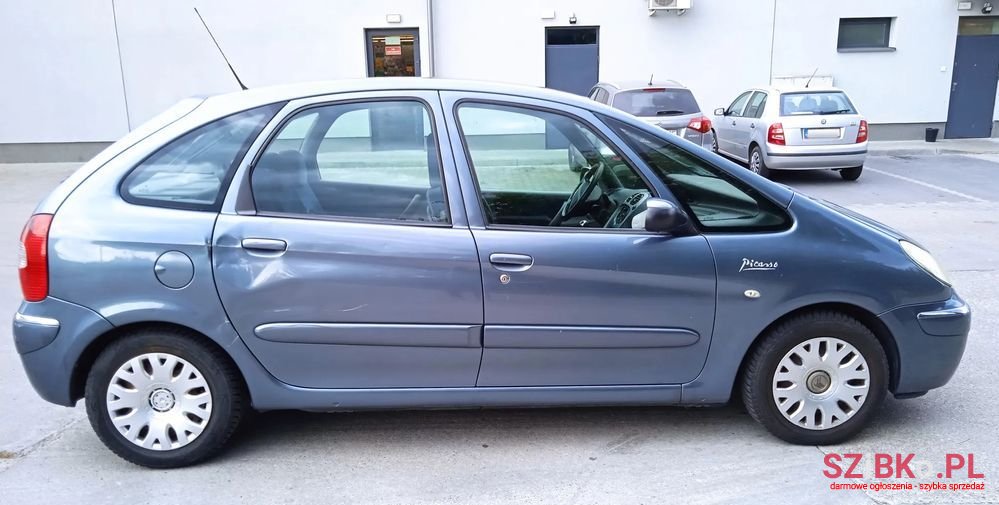 2005' Citroen Xsara Picasso photo #4