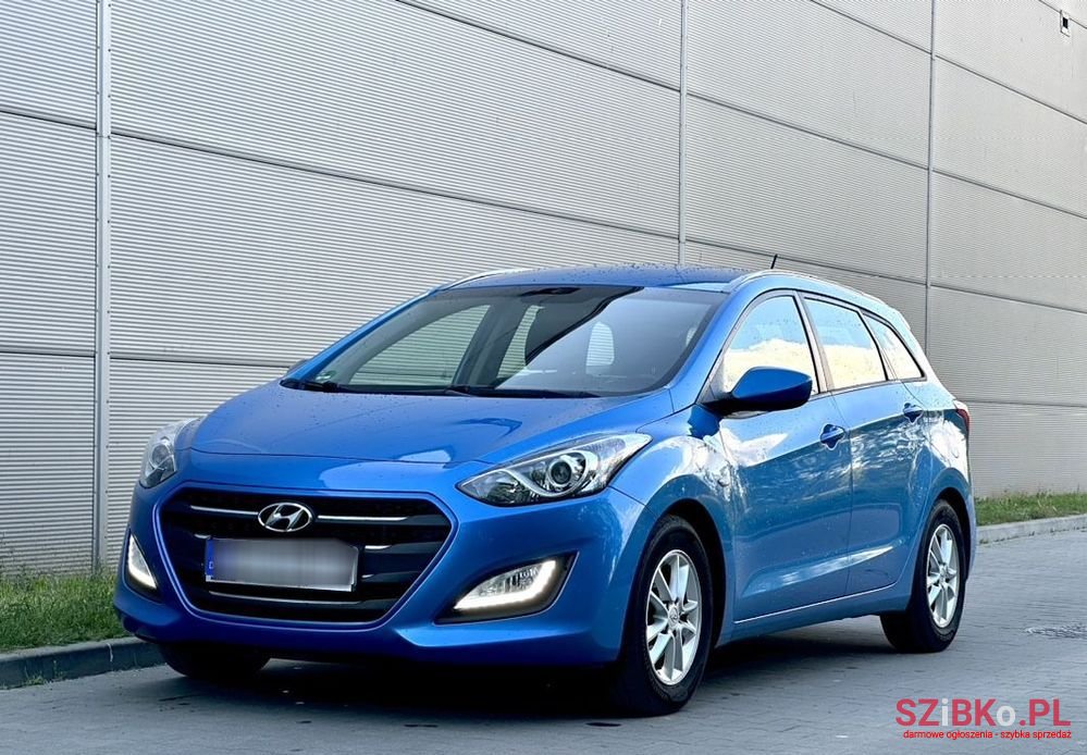 2016' Hyundai i30 photo #1
