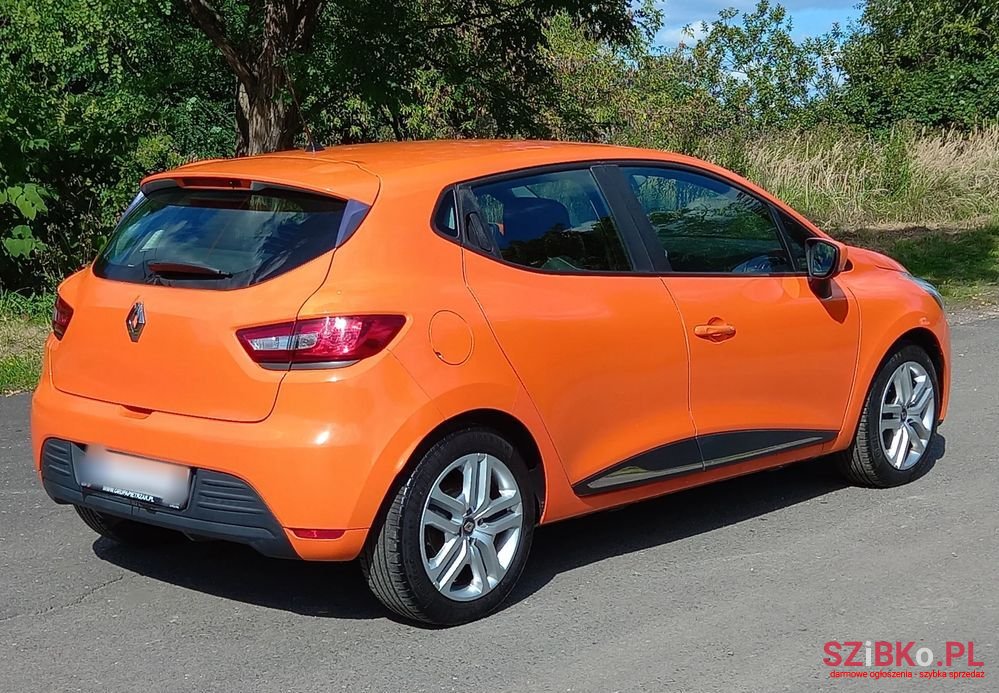 2018' Renault Clio photo #2