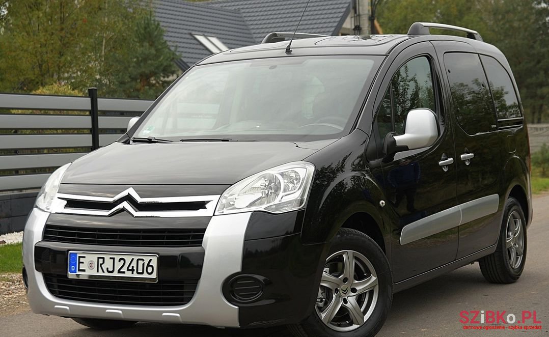 2010' Citroen Berlingo photo #2