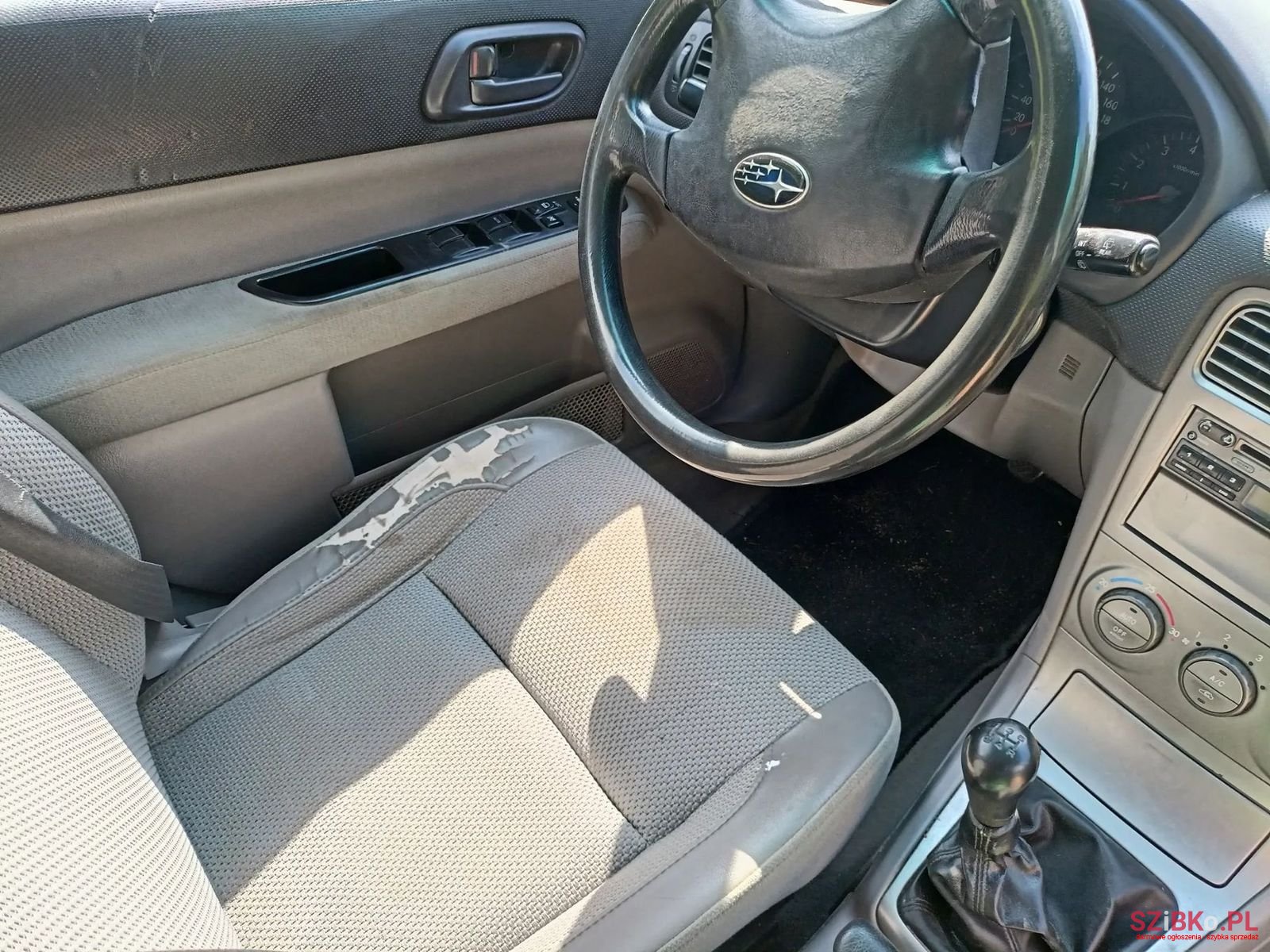 2004' Subaru Forester photo #6