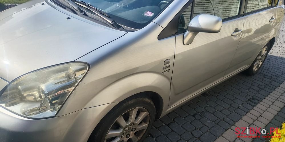 2005' Toyota Corolla Verso 1.8 Sol + 7Os photo #1