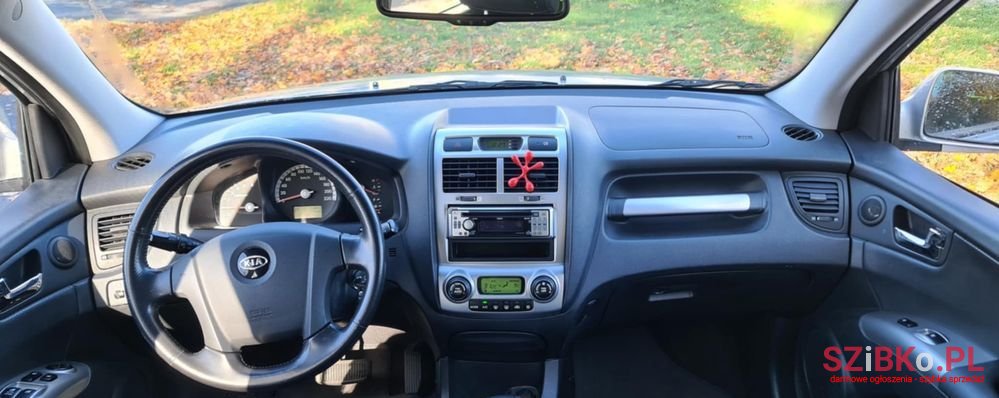 2005' Kia Sportage photo #6