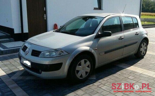 2004' Renault Megane photo #1