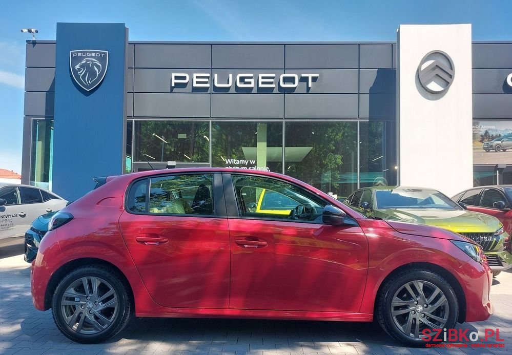 2022' Peugeot 208 photo #5