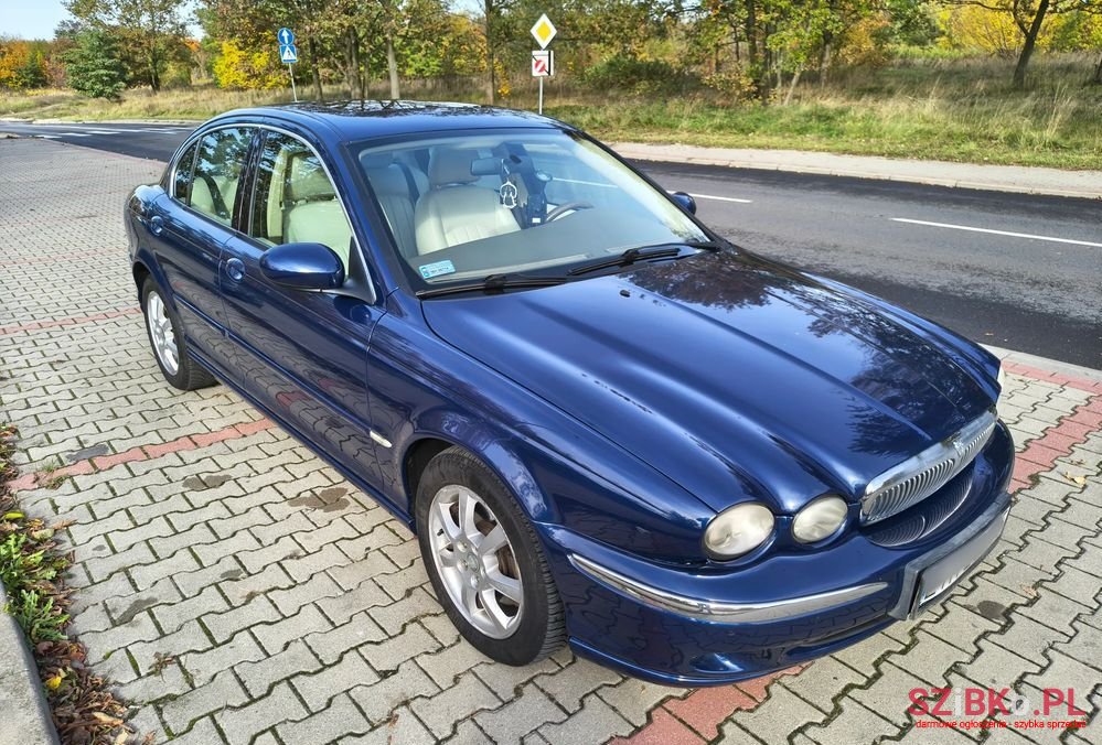 2004' Jaguar X-Type 2.5 High photo #1