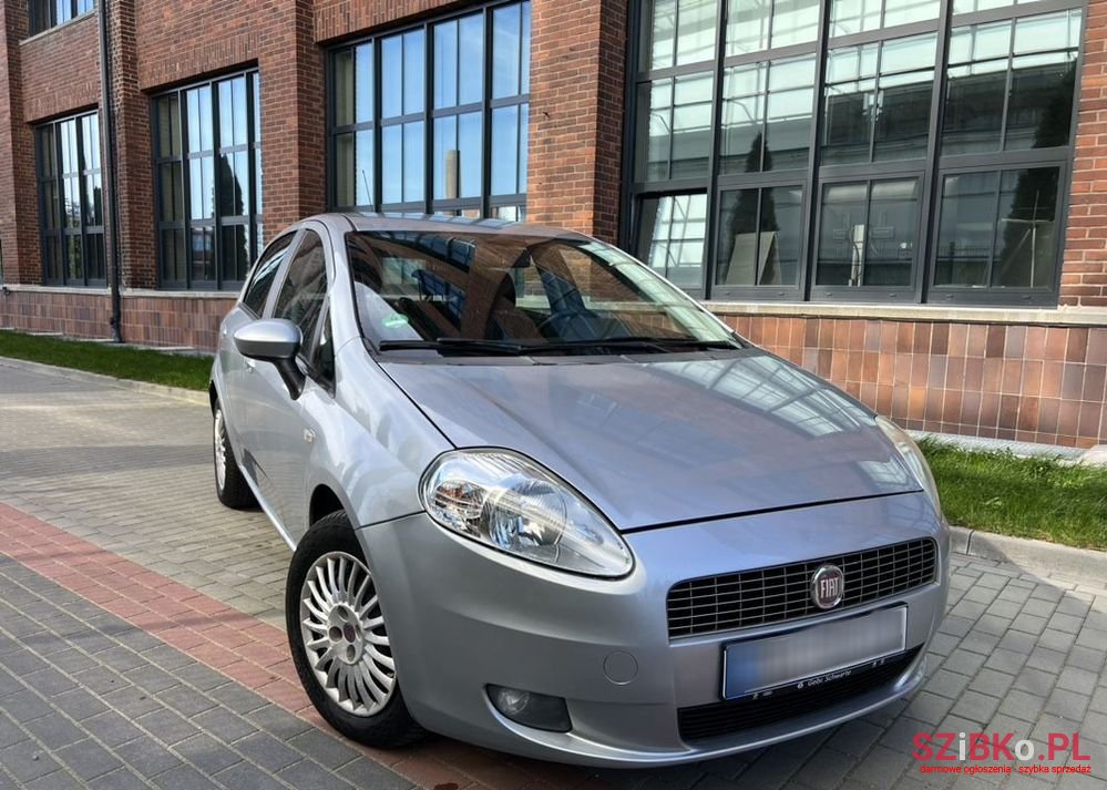 2007' Fiat Punto photo #6