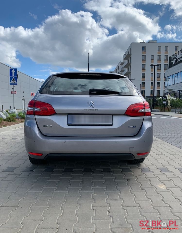 2016' Peugeot 308 photo #6