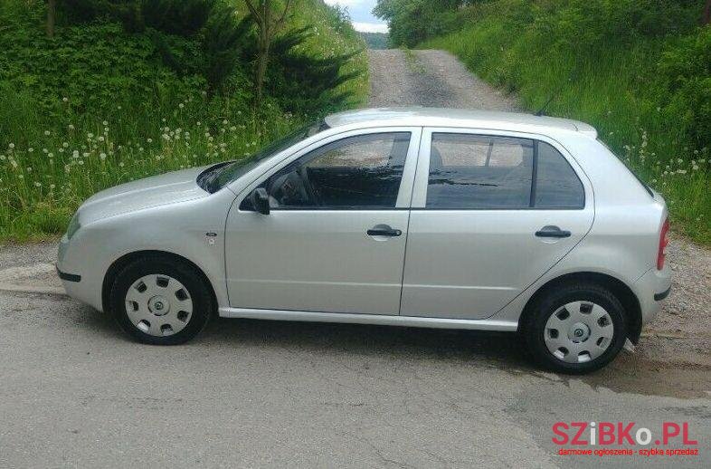 2003' Skoda Fabia photo #1