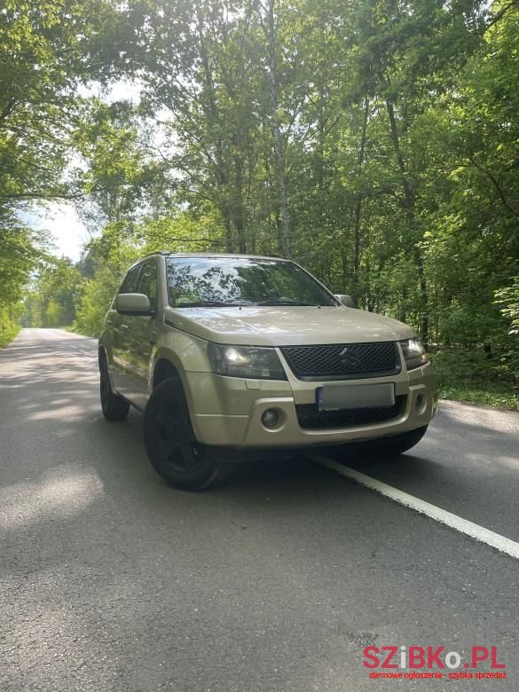 2007' Suzuki Grand Vitara photo #2
