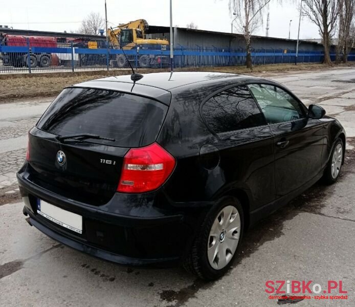 2009' BMW Seria 1 photo #3