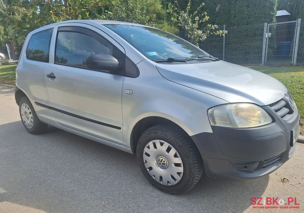 2008' Volkswagen Fox 1.4 Tdi photo #1