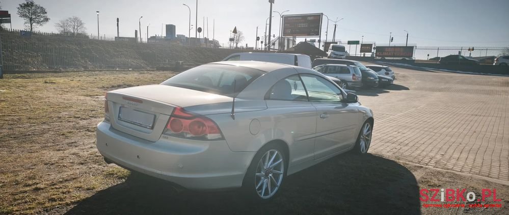 2007' Volvo C70 D5 Momentum photo #2