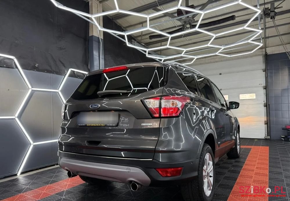 2017' Ford Kuga 1.5 Ecoboost 2X4 Titanium photo #4