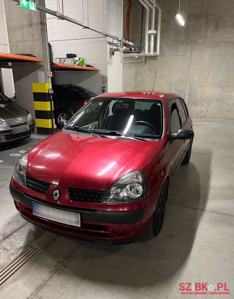 2003' Renault Clio photo #3