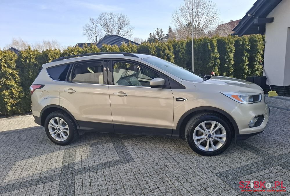 2017' Ford Escape photo #1