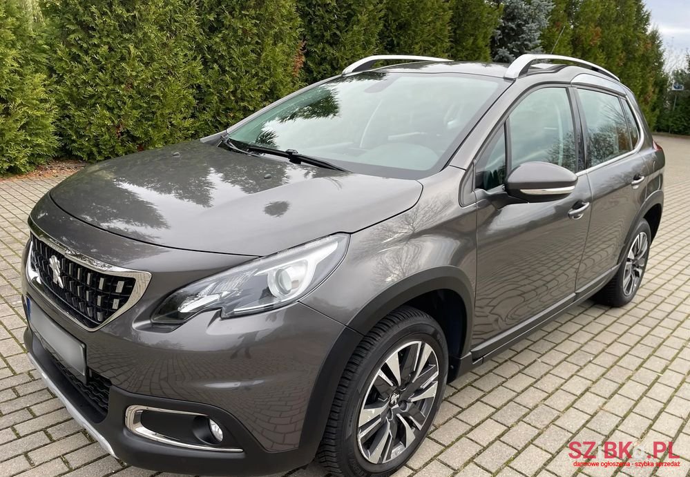 2018' Peugeot 2008 photo #3