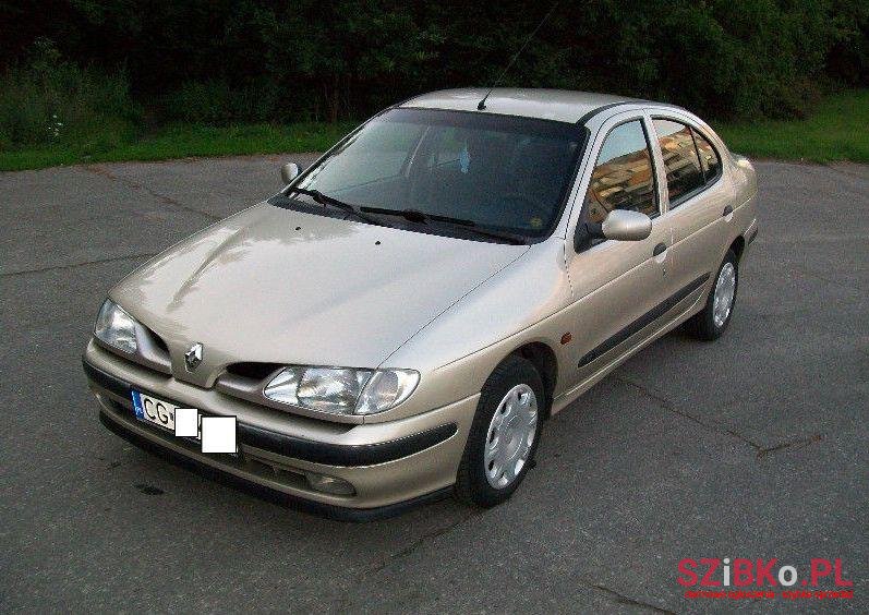 1998' Renault Megane photo #2