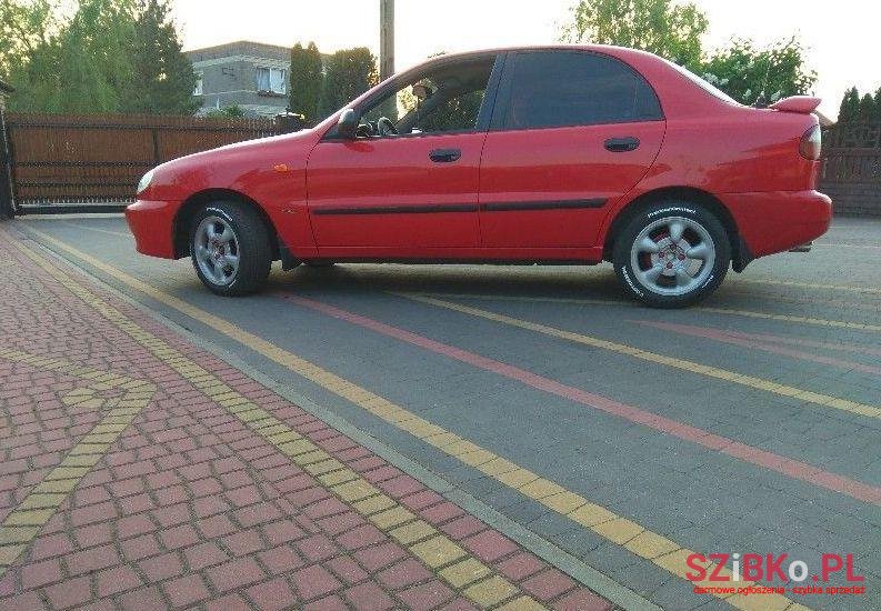 2005' Daewoo Lanos photo #1
