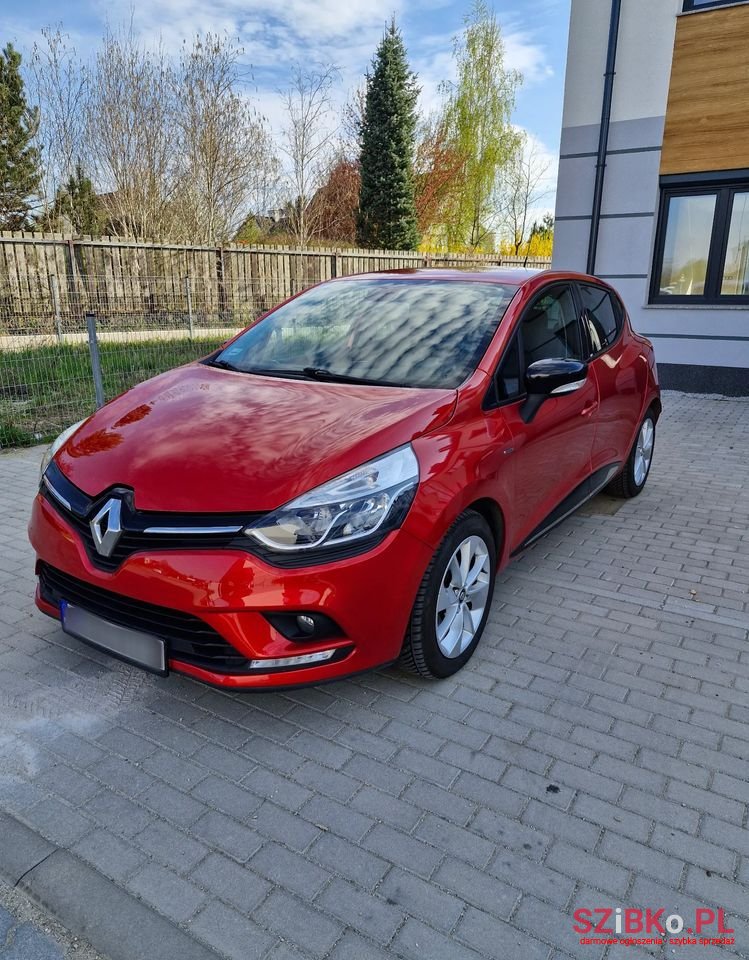 2017' Renault Clio photo #1