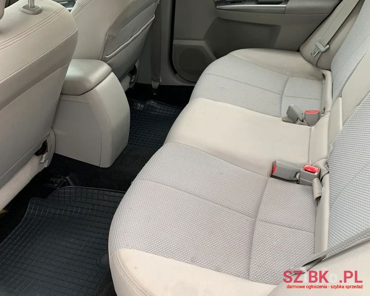 2010' Subaru Forester 2.5 X photo #3