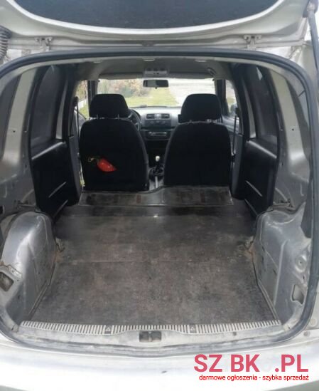 2007' Skoda Roomster photo #3