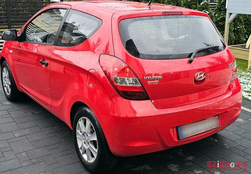 2009' Hyundai i20 1.2 Comfort photo #5