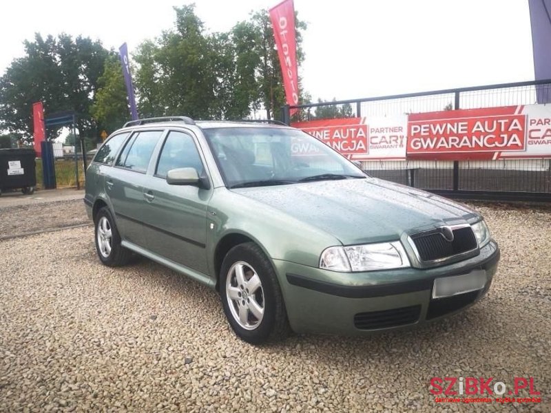 2002' Skoda Octavia photo #1