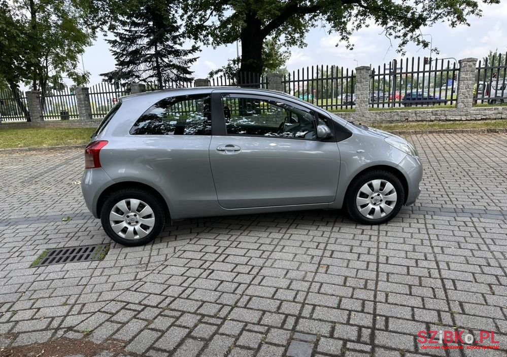 2008' Toyota Yaris 1.3 Vvt-I Sol photo #4