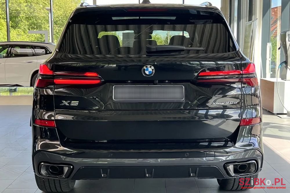 2024' BMW X5 Xdrive30D Sport photo #3