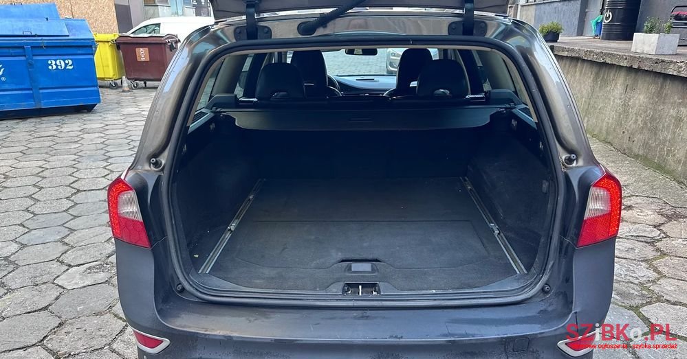 2008' Volvo Xc 70 photo #3